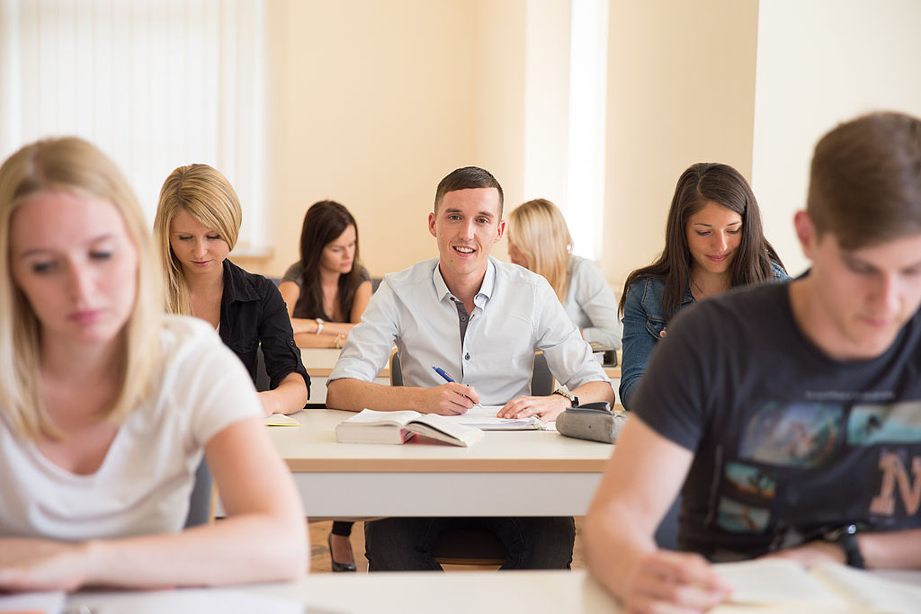 Studenten im Lehrsaal