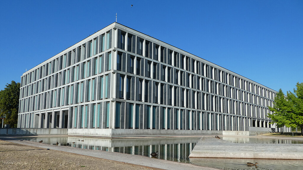 Außenansicht Bundesarbeitsgericht in Erfurt