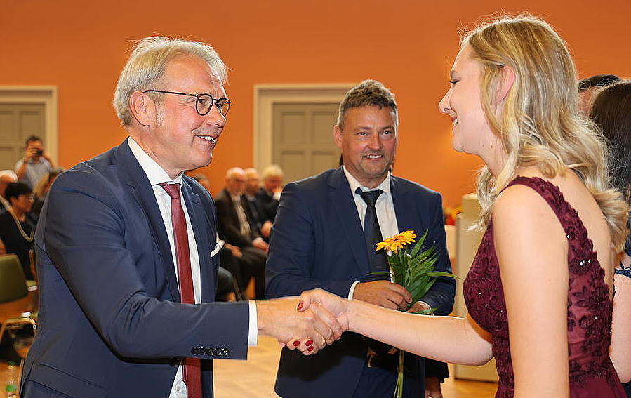 Diplomierung_FB_KSAV_01