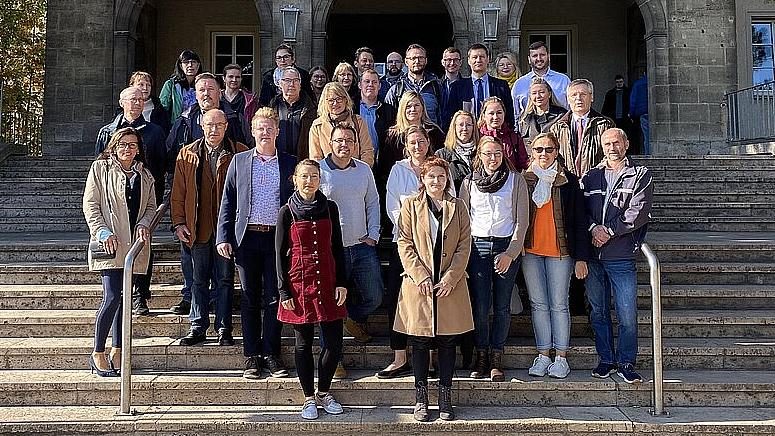 Gruppenbild Gastdozentinnen und Gastdozenten